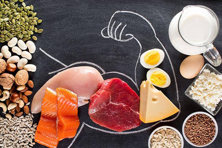 CARNE, PESCE, UOVA, LEGUMI E LATTICINI