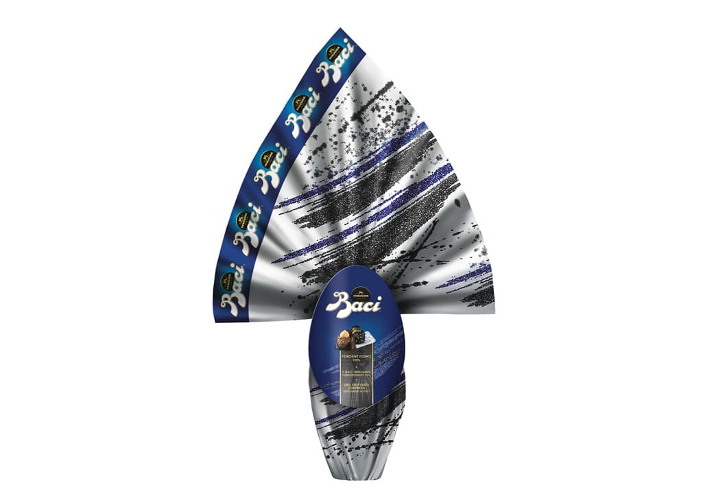Baci Perugina Uovo di cioccolato fondente extra con sorpresa e Baci Perugina Fondentissimo 70% Baci Perugina Uovo di cioccolato fondente extra con sorpresa e Baci Perugina Fondentissimo 70%