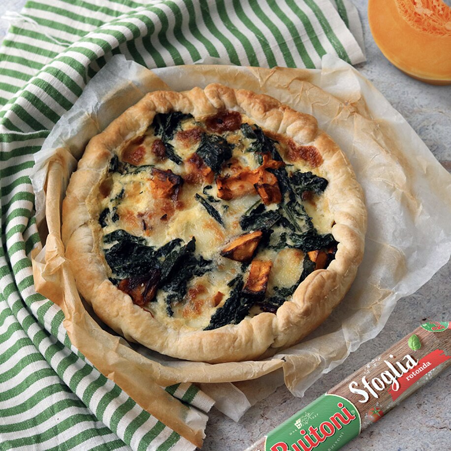 Torta salata con cavolo nero e zucca
