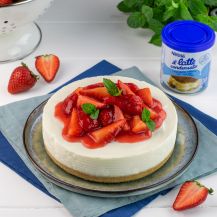 Cheesecake alle fragole con latte condensato