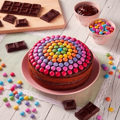 Torta Smarties al cioccolato Torta Smarties al cioccolato