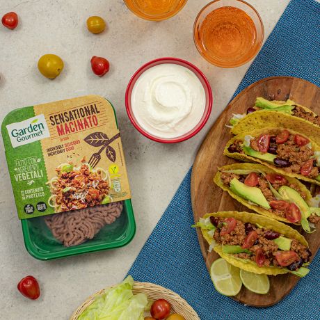 Tacos veggie con macinato Garden Gourmet e panna acida