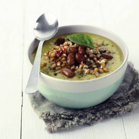 Zuppa di orzo, farro, fagioli e ceci