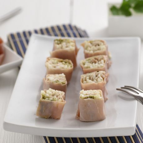 Baby sushi al tonno, formaggio spalmabile e pesto buitoni