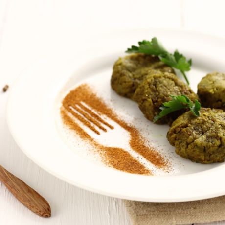 Falafel al forno di fave e coriandolo