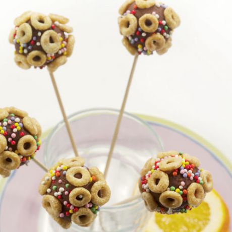 Lollipops di cioccolato e cereali