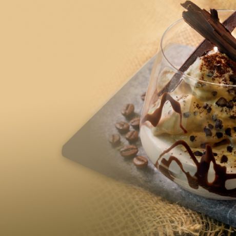 Café glacé con gelato stracciatella