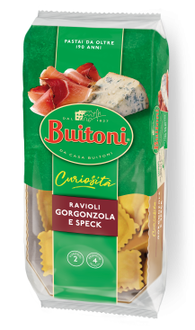 Una confezione di ravioli Buitoni ripiena di gorgonzola e speck