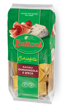 Una confezione di ravioli Buitoni ripiena di gorgonzola e speck