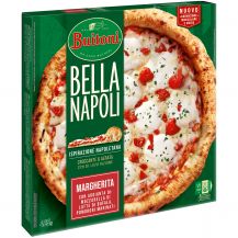 Confezione di pizza Buitoni Bella Napoli Margherita su sfondo bianco