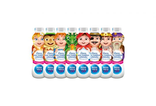 La magia delle favole nella bottiglia d’acqua i Personaggi di Nestlé Vera 33cl Bottiglia di acqua I Personaggi di Nestlé Vera 33cl