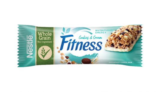 Scopri la barretta energetica Fitness® COOKIES&CREAM di Nestlé Confezione di Fitness®COOKIES&CREAM su sfondo bianco