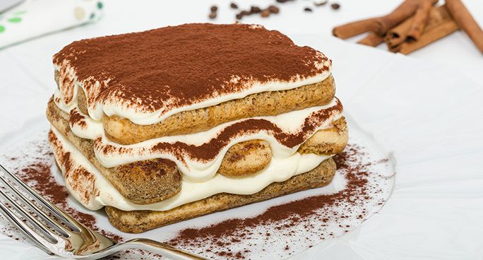  Tiramisù fatto in casa con una ricetta senza caffè adatta ai bambini